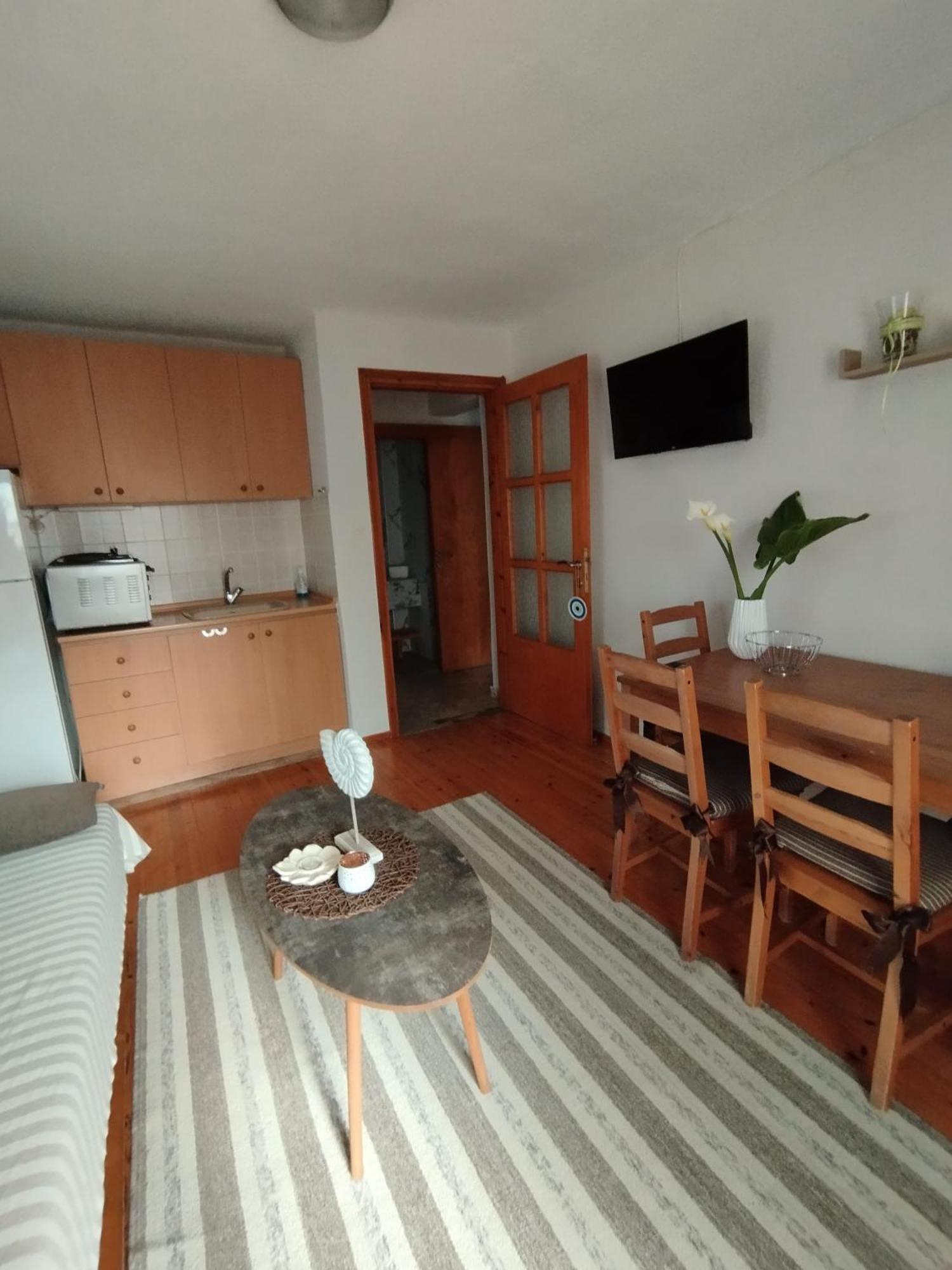 Olympus Hill Apartment Litochoro Exterior photo